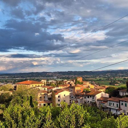 B&B Le rose di Paola Santa Maria a Monte Esterno foto
