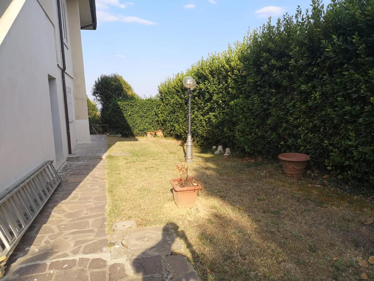 B&B Le rose di Paola Santa Maria a Monte Esterno foto