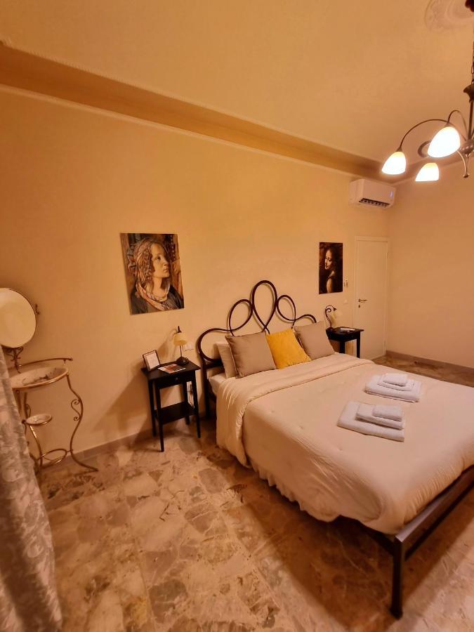 B&B Le rose di Paola Santa Maria a Monte Esterno foto